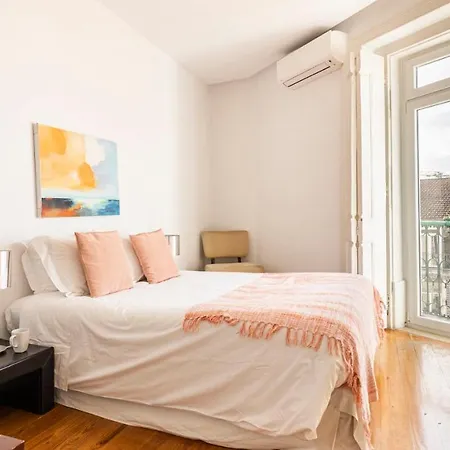 Plum Guide - Tip Top Apartamento Lisboa